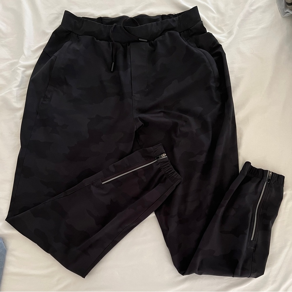 Surge joggers